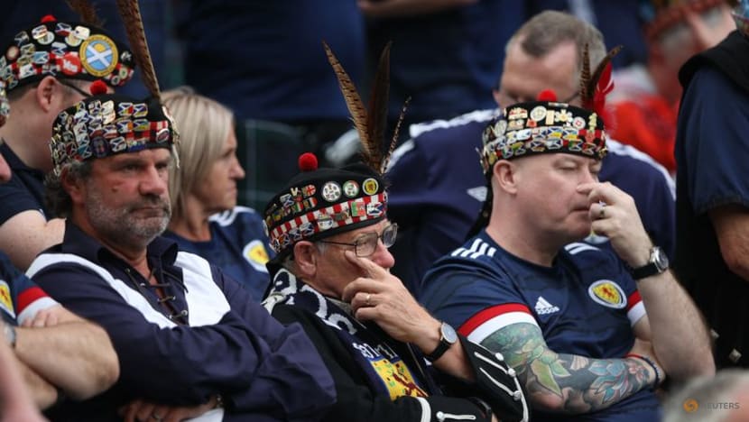 Robertson says Scotland fans right to boo after Ireland defeat Robertson says Scotland fans right to boo after Ireland defeat