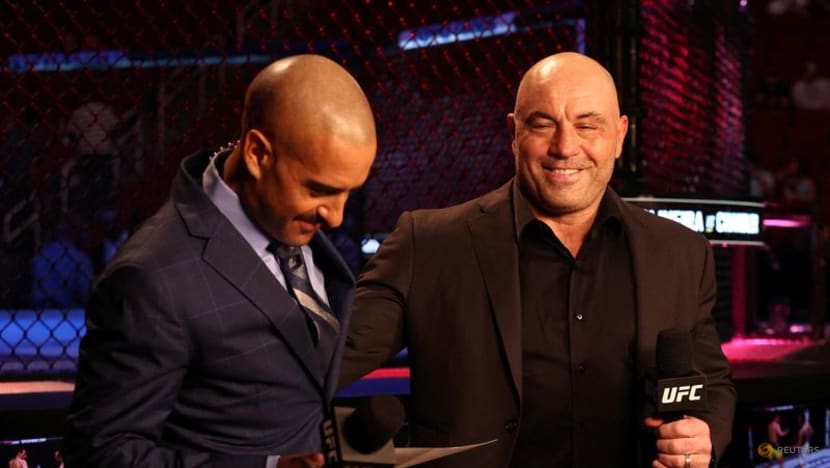 Popular US podcaster Joe Rogan apologises for using racial slurs Popular US podcaster Joe Rogan apologises for using racial slurs
