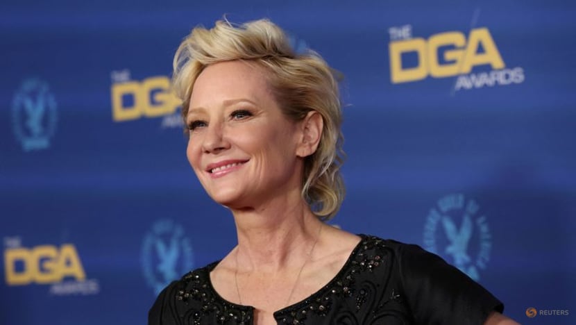 US actor Anne Heche taken off life support 9 days after car crash US actor Anne Heche taken off life support 9 days after car crash