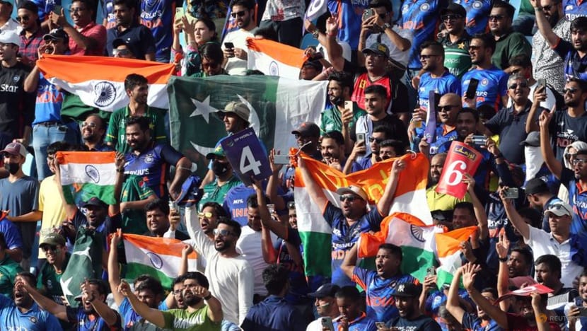 Small talks to defuse big pressure around India-Pakistan game Small talks to defuse big pressure around India-Pakistan game