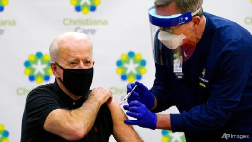 Biden gets 2nd vaccine dose as team readies COVID-19 plan Biden gets 2nd vaccine dose as team readies COVID-19 plan