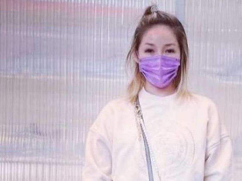 Taiwanese star Elva Hsiao reveals extent of facial scar caused by dog bite Taiwanese star Elva Hsiao reveals extent of facial scar caused by dog bite
