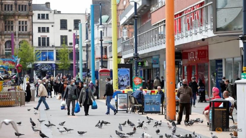 Britain records 5,274 new COVID-19 cases, highest daily figure since March Britain records 5,274 new COVID-19 cases, highest daily figure since March