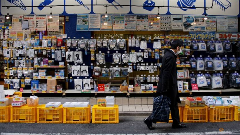 Japan April retail sales rise 2.9% year/year - government Japan April retail sales rise 2.9% year/year - government
