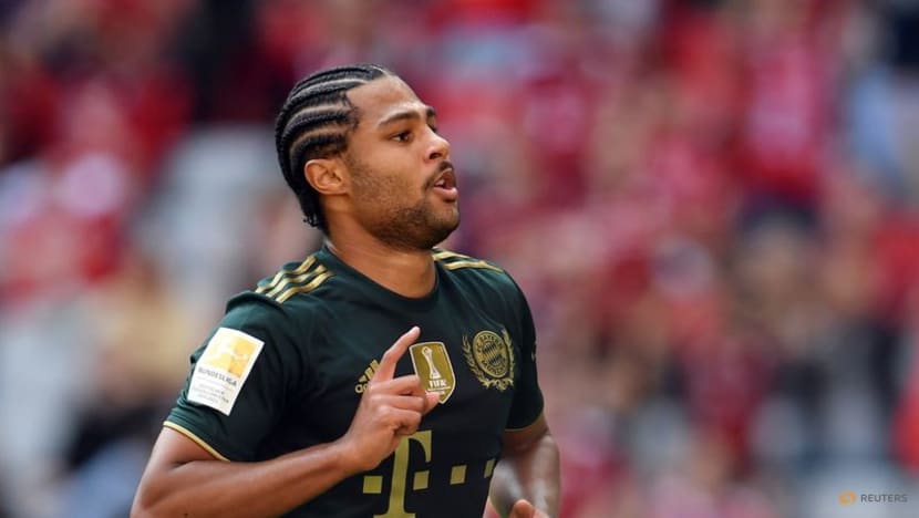 Soccer - Gnabry misses Bayern training with flu, Musiala still out Soccer - Gnabry misses Bayern training with flu, Musiala still out