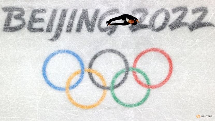 Figure skating: Chen scores world record for massive lead over shocked Hanyu Figure skating: Chen scores world record for massive lead over shocked Hanyu