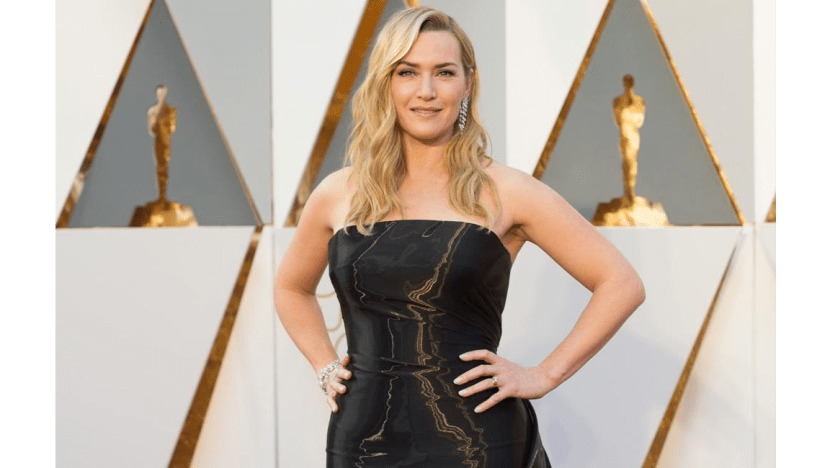 Kate Winslet's amazing underwater feat Kate Winslet's amazing underwater feat