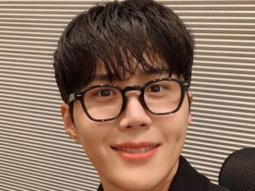 Start-Up K-drama actor Kim Seon-ho hosting fan meet event on TikTok Start-Up K-drama actor Kim Seon-ho hosting fan meet event on TikTok