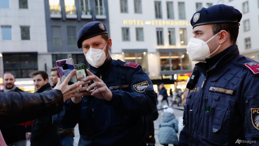Thousands expected to protest upcoming COVID-19 lockdown in Vienna Thousands expected to protest upcoming COVID-19 lockdown in Vienna
