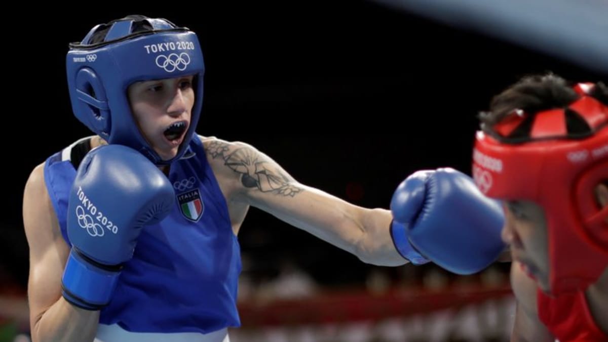 Boxing-Italia petinju Testa keluar sebagai gay setelah sukses Olimpiade