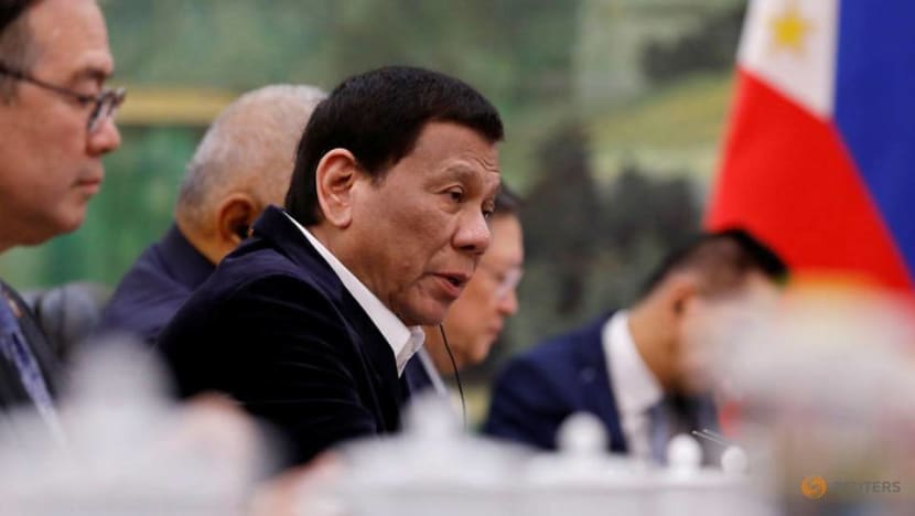 Philippines' Duterte says Xi offering gas deal if arbitration case ignored Philippines' Duterte says Xi offering gas deal if arbitration case ignored