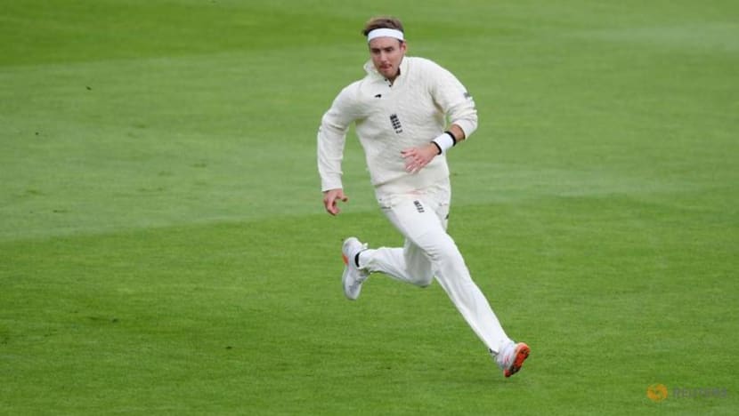 Cricket: England willing to boycott social media, says Broad Cricket: England willing to boycott social media, says Broad