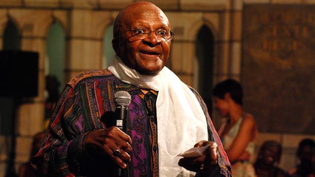 南非反种族隔离斗士图图病逝 享年90岁