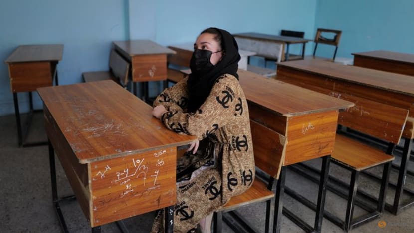 Dreams on hold: Afghan girls, women desperate to get back to class Dreams on hold: Afghan girls, women desperate to get back to class