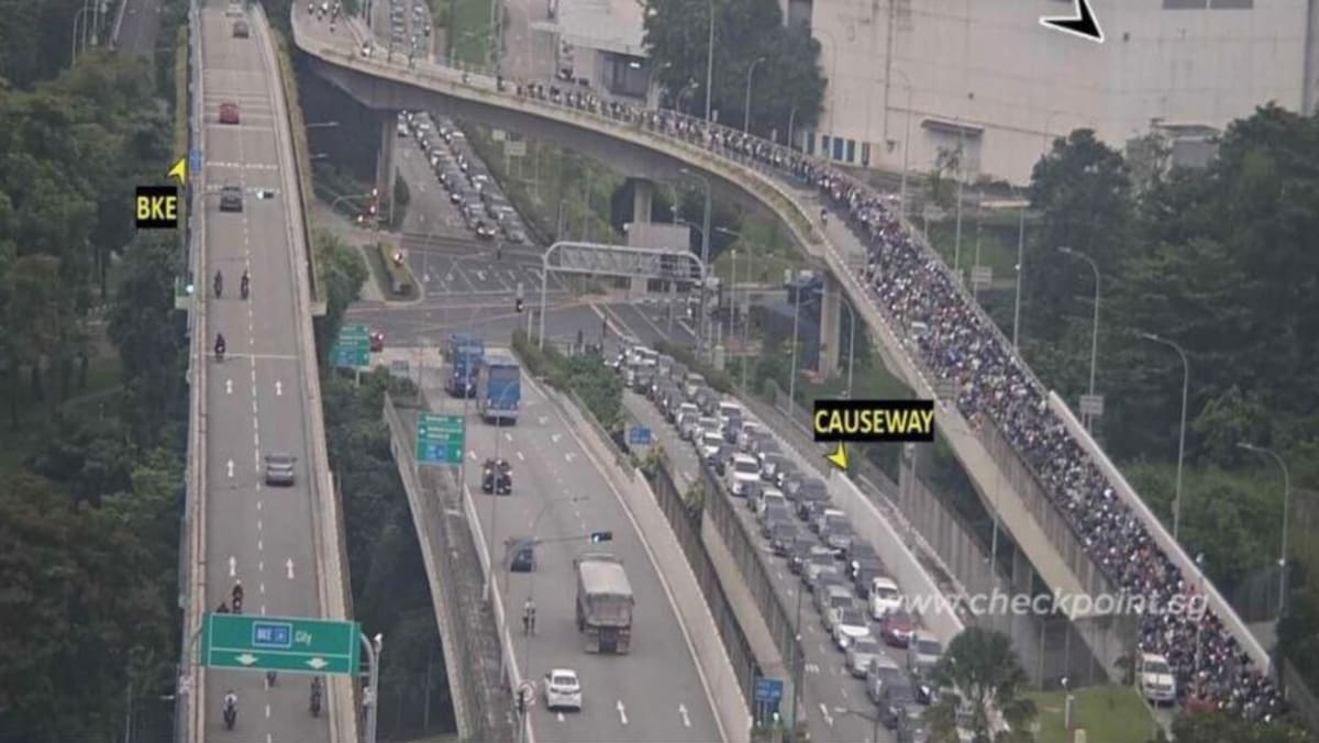 Bke traffic top