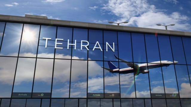 首都德黑兰在内 伊朗国内机场重新恢复运作