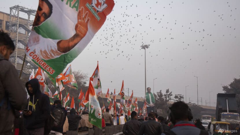 Six injured in Jammu blasts before India opposition leader Gandhi arrives Six injured in Jammu blasts before India opposition leader Gandhi arrives