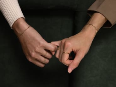 What is permanent jewellery? Here's all you need to know about the biggest jewellery trend right now