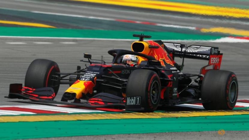 Hamilton fastest on a sweltering Spanish afternoon Hamilton fastest on a sweltering Spanish afternoon