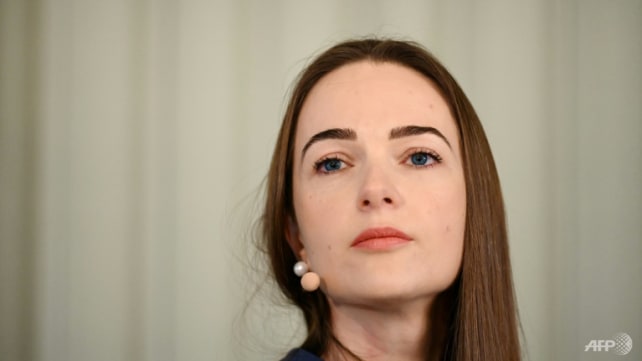 Ukraine's Nobel laureate wants Putin brought to justice