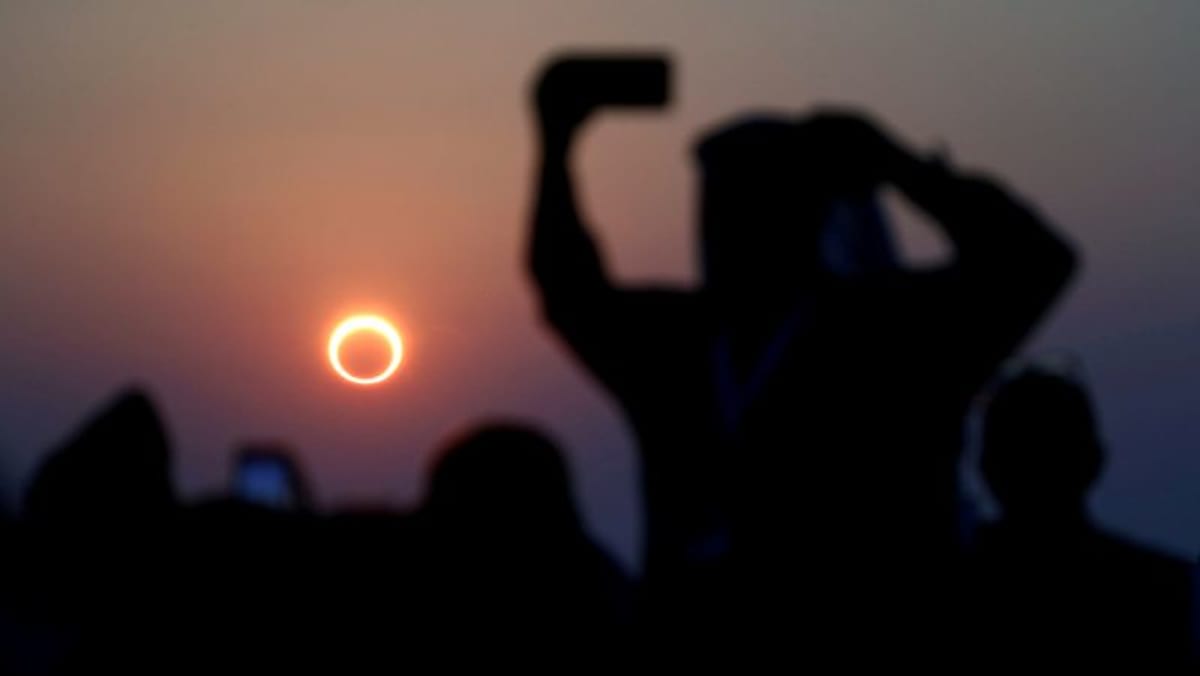 Explicador: Lo que debes saber sobre el eclipse solar del “Anillo de Fuego” del sábado