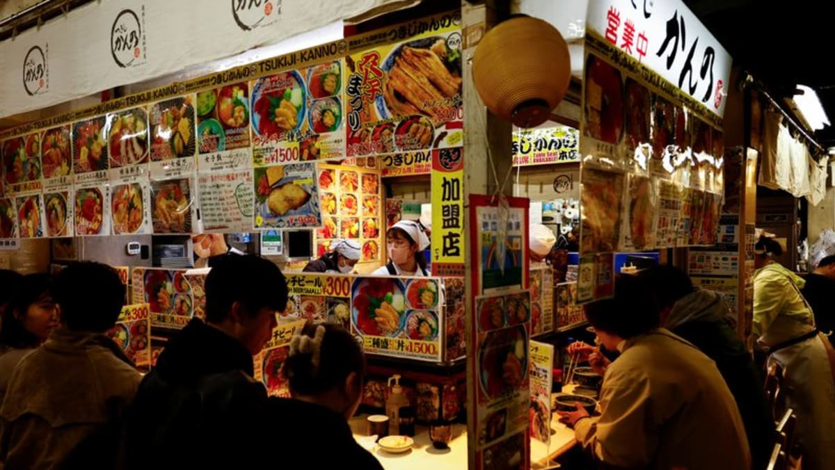 No lunch in Ginza: Japan's scaled-back spending helps push economy to recession - Vimarsana News