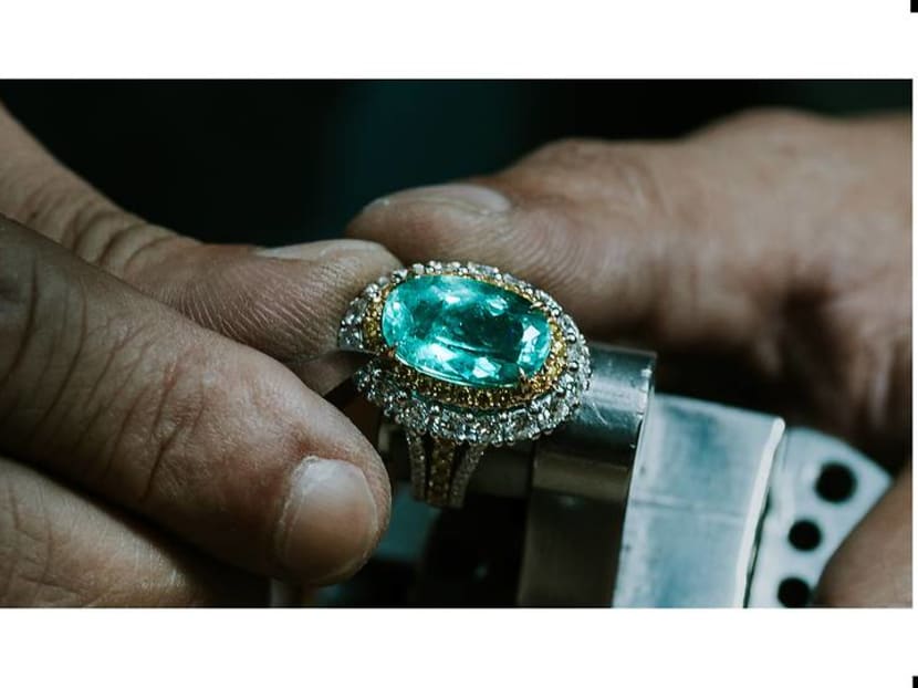 4.07 Ct Loose Gemstone Natural Tanzania Tanzanite making Jewellery For Engagement Purpose Unheated Untreated Emerald Shape GIL Certified