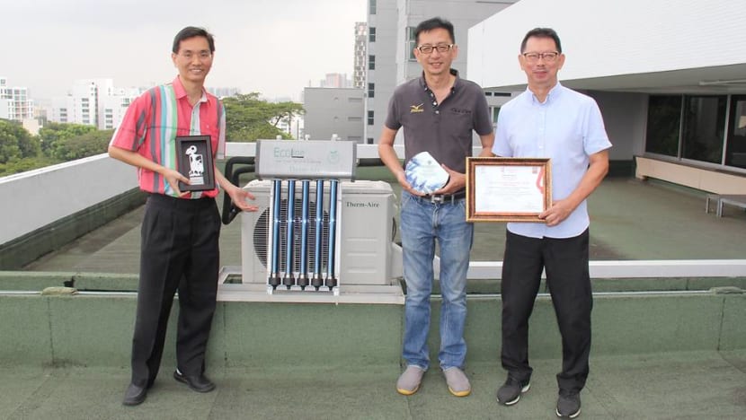 NUS engineers invent hybrid air-conditioner that reduces electricity consumption NUS engineers invent hybrid air-conditioner that reduces electricity consumption