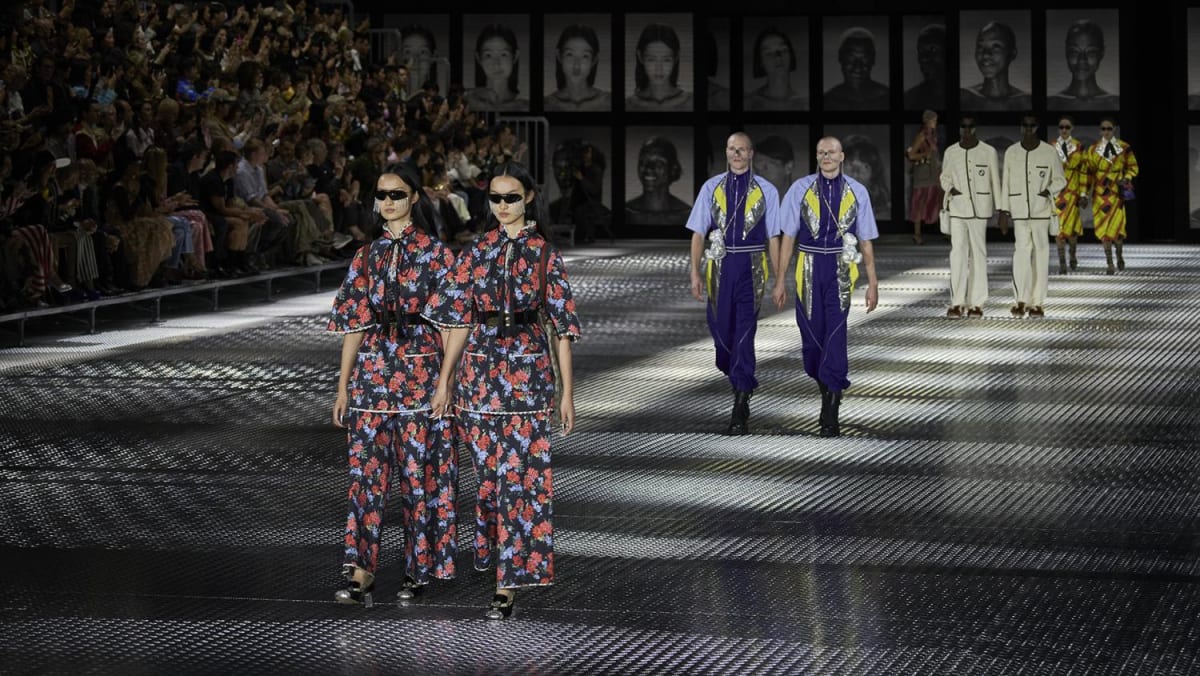 alessandro-michele-s-twinsburg-exploration-for-gucci-at-milan-fashion-week