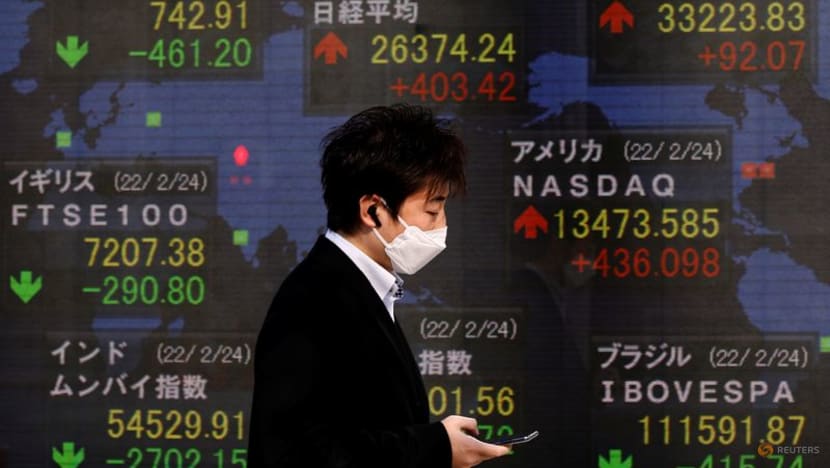 Asia shares subdued, dollar on a high as Fed looms Asia shares subdued, dollar on a high as Fed looms
