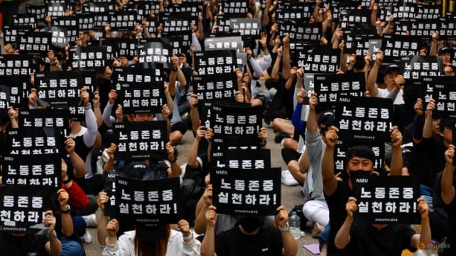 Union at Samsung Electronics in South Korea says to take strike action