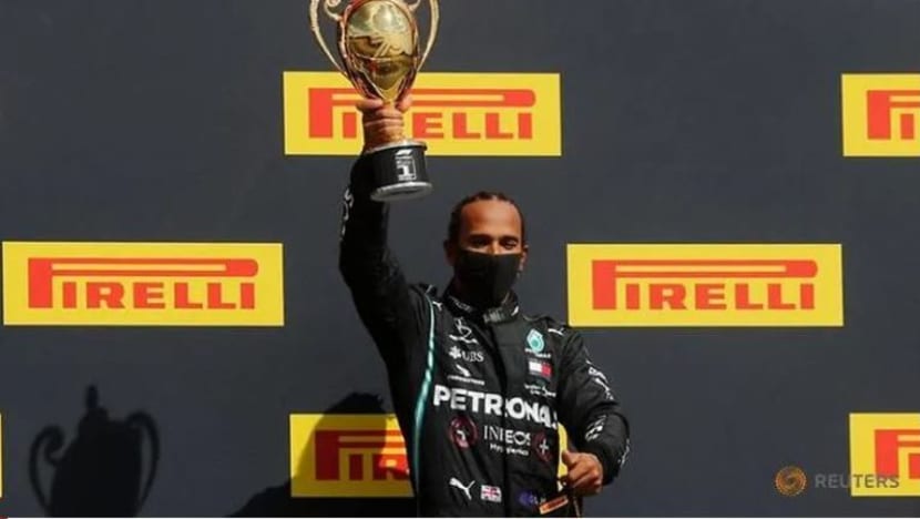 Tayar bocor tidak hambat Hamilton cipta rekod baru GP British; menang kali ke-7 di Silverstone