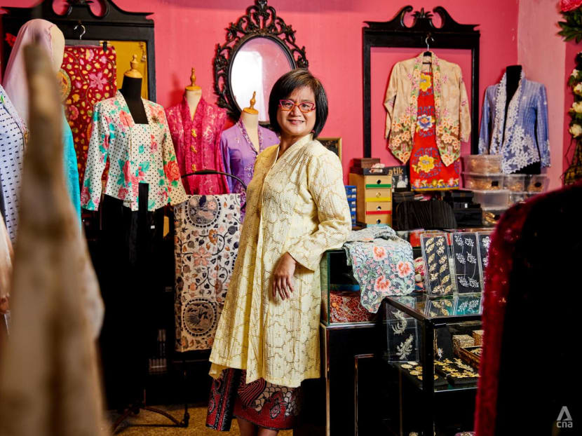 Ratianah Tahir wants to bring back our ‘romance’ with the kebaya: ‘We have to uphold our roots’ Ratianah Tahir wants to bring back our ‘romance’ with the kebaya: ‘We have to uphold our roots’