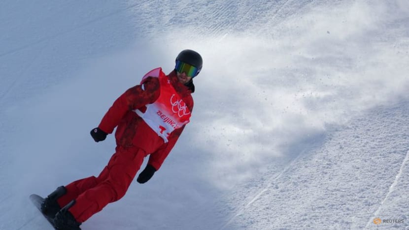Snowboarding-Canada's 'caged tiger' Parrot soars to gold, Su wins silver