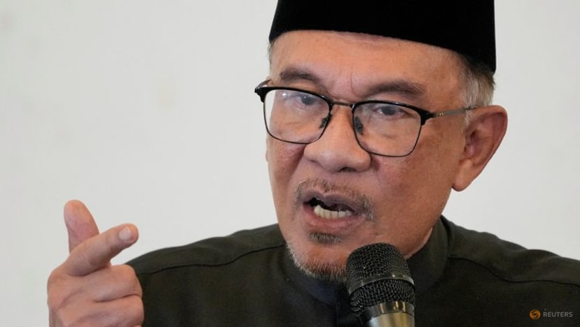 Malaysia PM Anwar eyes targeted subsidies for low-income groups Malaysia PM Anwar eyes targeted subsidies for low-income groups