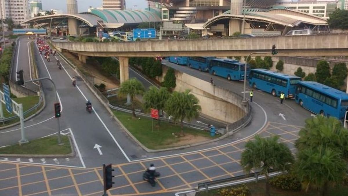 New toll charges at Johor implemented ‘smoothly’ Malaysia’s Works