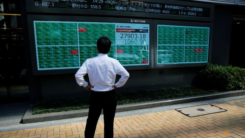 Asian shares fall, dollar gains after Fed minutes Asian shares fall, dollar gains after Fed minutes