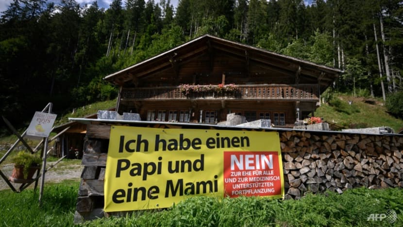 Swiss voters say big 'yes' to same-sex marriage Swiss voters say big 'yes' to same-sex marriage
