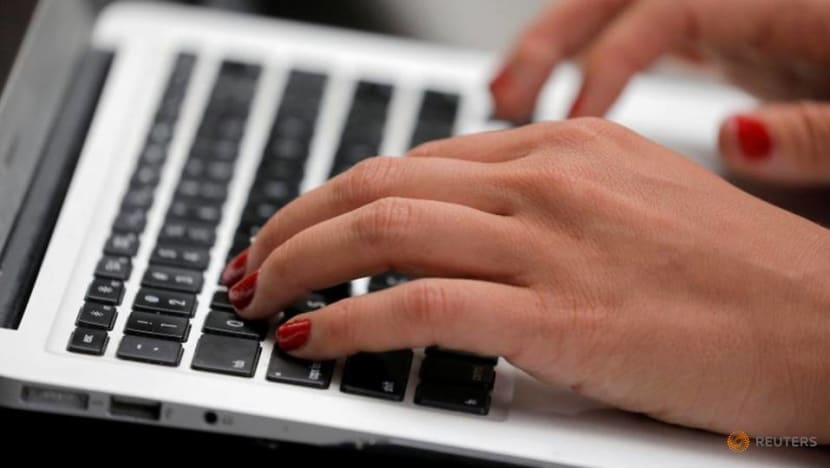 18-year-old suspect arrested for cheating over ‘nude materials’ scam 18-year-old suspect arrested for cheating over ‘nude materials’ scam