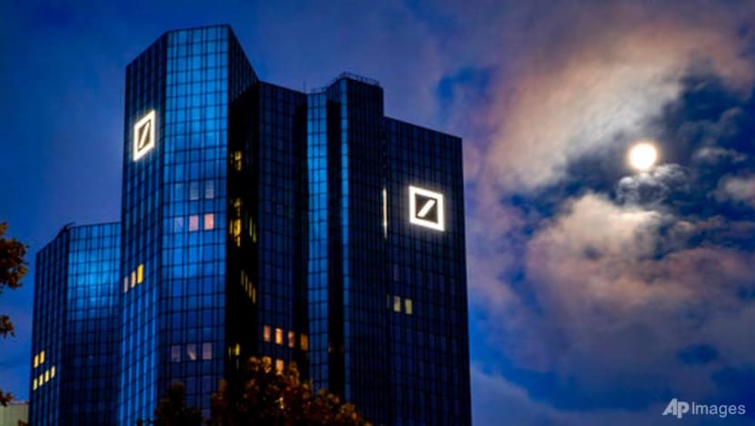 Deutsche Bank sees profit of US$363 million as costs fall