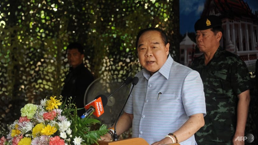 Thailand's ruling party picks veteran kingmaker Prawit as PM candidate Thailand's ruling party picks veteran kingmaker Prawit as PM candidate