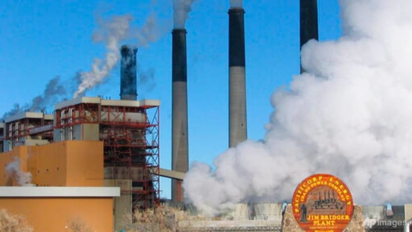 Wyoming backs coal with US$1.2M threat to sue other states Wyoming backs coal with US$1.2M threat to sue other states