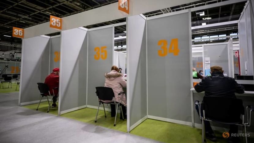 EU expects to vaccinate majority by end-June: Reports EU expects to vaccinate majority by end-June: Reports