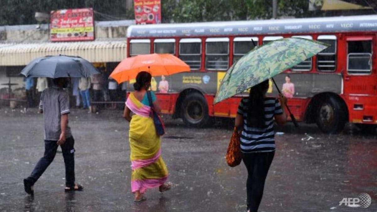 Negara bagian Gujarat di India bersiap menghadapi topan paling parah dalam lebih dari dua dekade