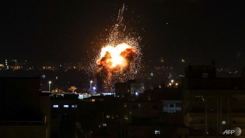Gaza militants fire rockets, Israel strikes in Gaza Gaza militants fire rockets, Israel strikes in Gaza