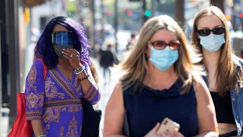 Mask mandate returns to Los Angeles as COVID-19 cases rise Mask mandate returns to Los Angeles as COVID-19 cases rise