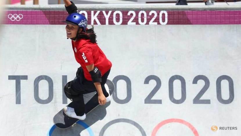 Olympics-Skateboarding-Japan's Yosozumi wins gold at women's park skateboarding Olympics-Skateboarding-Japan's Yosozumi wins gold at women's park skateboarding