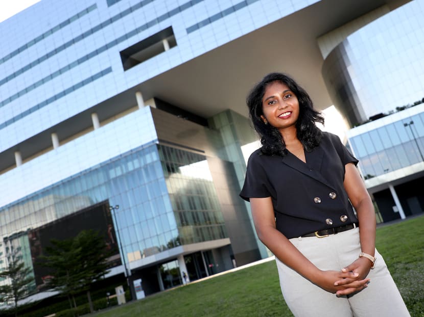 TODAY senior journalist Navene Elangovan examines the challenges of making a career transition. TODAY senior journalist Navene Elangovan examines the challenges of making a career transition.