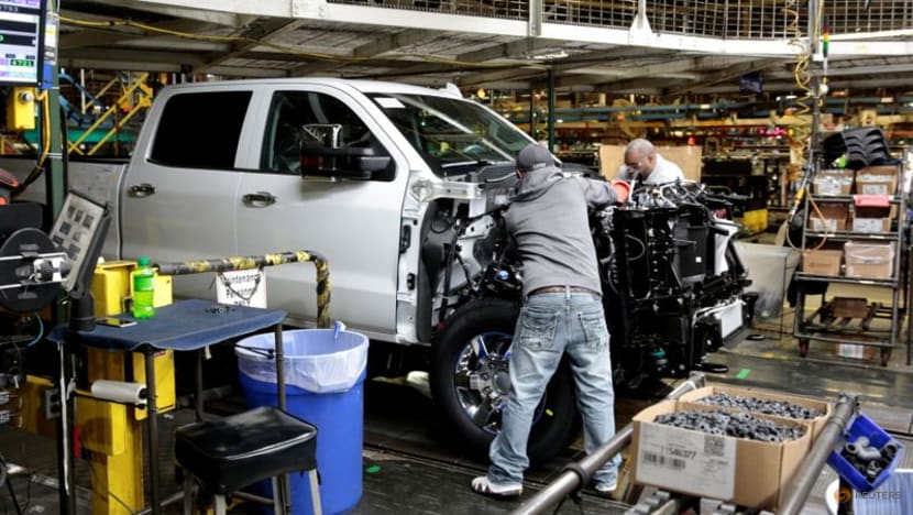 Detroit sticks with trucks, SUVs despite lofty 2030 goals for EVs Detroit sticks with trucks, SUVs despite lofty 2030 goals for EVs