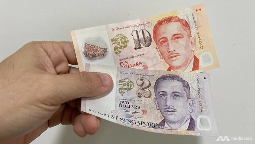 Man jailed for causing hurt, offering S$12 bribe to Certis CISCO officers Man jailed for causing hurt, offering S$12 bribe to Certis CISCO officers